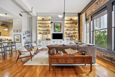 915 Franklin St #2L, Houston, TX 77002