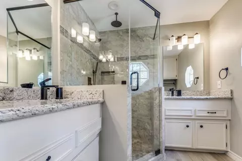 Bath - 3426 Candlewisp Dr, Spring, TX 77388 photo 1 of 2