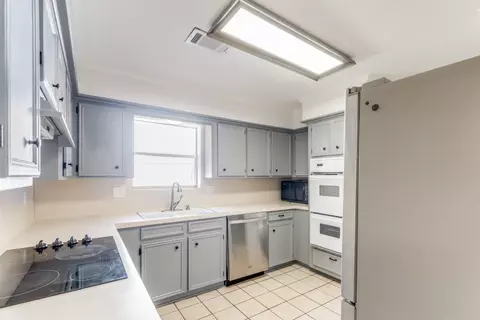 Kitchen - 3426 Candlewisp Dr, Spring, TX 77388 photo 1 of 2