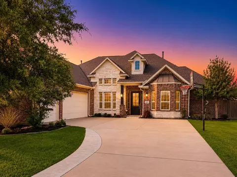 32810 Wall Flower Dr, Fulshear, TX 77441
