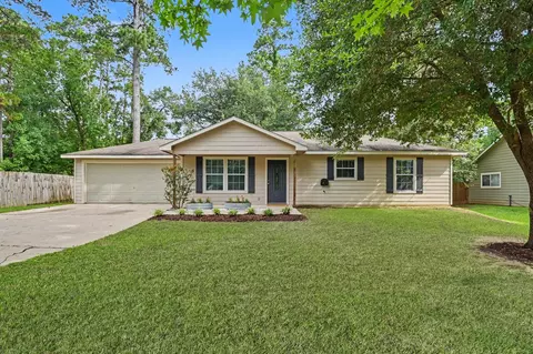 10807 Royal Tricia Dr, Conroe, TX 77303