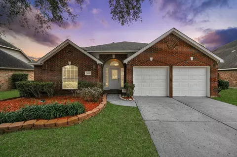 9711 Andrews Ln, Missouri City, TX 77459