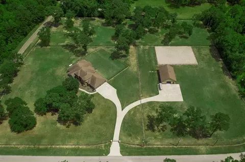 42015 Mill Creek Rd, Magnolia, TX 77354