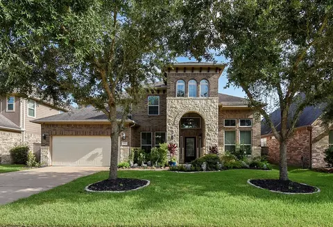 27807 Ashbrook Falls Ct, Fulshear, TX 77441