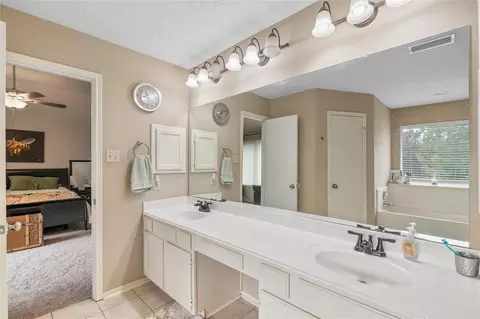 Bath - 22510 Rangeview Dr, Katy, TX 77450 photo 1 of 3