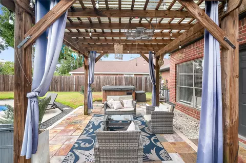 Exterior - 22510 Rangeview Dr, Katy, TX 77450 photo 10 of 13