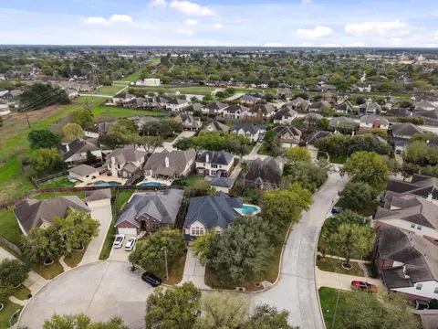 View/Area - 20102 Windbury Ct, Spring, TX 77379 photo 2 of 10