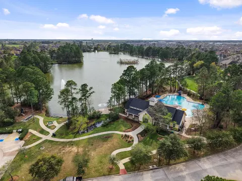 View/Area - 20102 Windbury Ct, Spring, TX 77379 photo 9 of 10