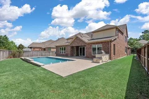 Exterior - 4071 Northern Spruce Dr, Spring, TX 77386 photo 2 of 5
