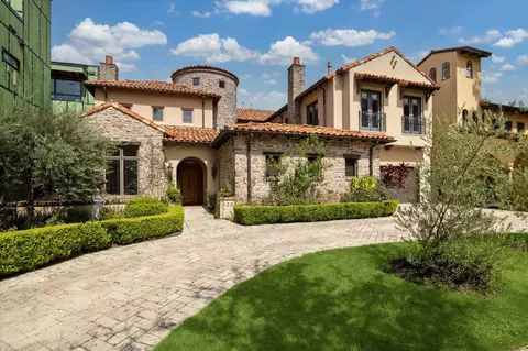 322 Crestwood Dr, Houston, TX 77007