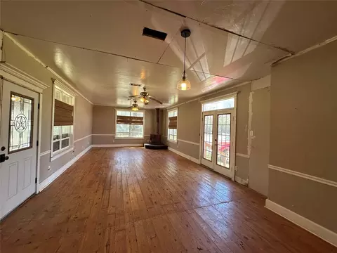 Living - 8773 I-45 S, Centerville, TX 75833 photo 1 of 2