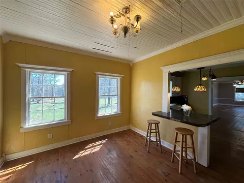 Dining - 8773 I-45 S, Centerville, TX 75833 photo 1 of 1