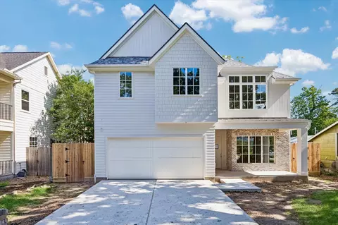 1050 W 42nd St, Houston, TX 77018