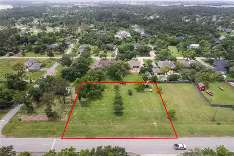 3322 Tx-146, Shoreacres, TX 77571