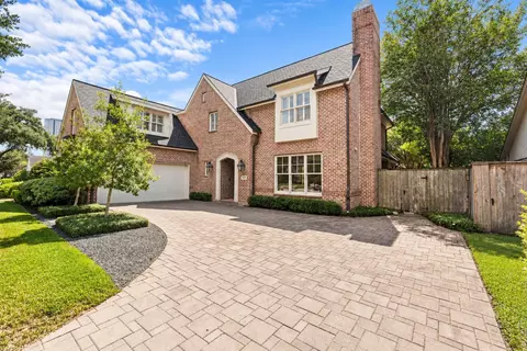 6155 Cedar Creek Dr, Houston, TX 77057