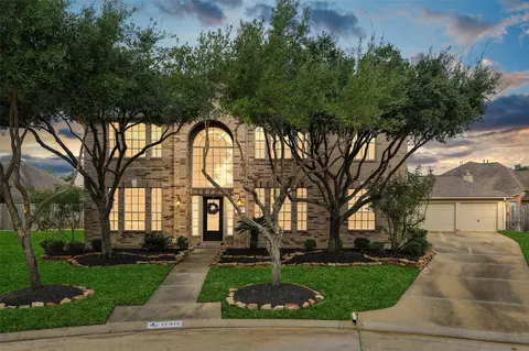 17415 Old Court Dr, Tomball, TX 77377