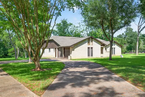 2210 Creek Rd, Brookshire, TX 77423