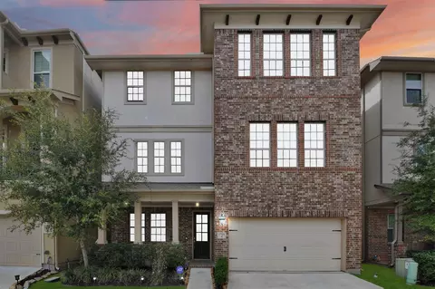 1715 Billfish Blvd, Kingwood, TX 77345