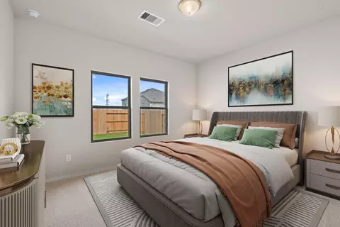 Bedroom - 3526 Cardinal Pointe Dr, Angleton, TX 77515 photo 2 of 4