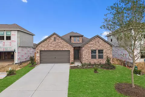 Exterior - 3526 Cardinal Pointe Dr, Angleton, TX 77515 photo 5 of 8