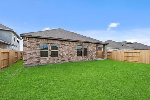 Exterior - 3526 Cardinal Pointe Dr, Angleton, TX 77515 photo 8 of 8