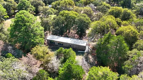 257 Red Rock Ranch Rd, Red Rock, TX 78662