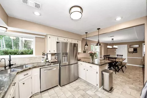Kitchen - 6403 Craigway Rd, Spring, TX 77389 photo 2 of 3
