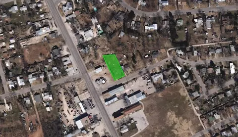 10 E 33rd St, San Angelo, TX 76903 photo 1