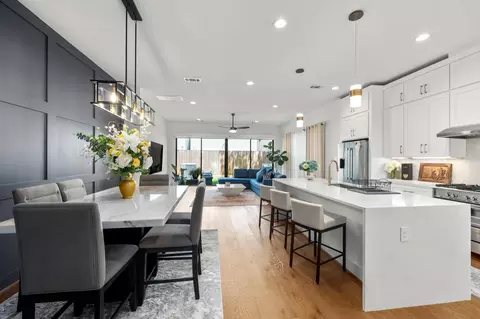 2411 Hazard St, Houston, TX 77019