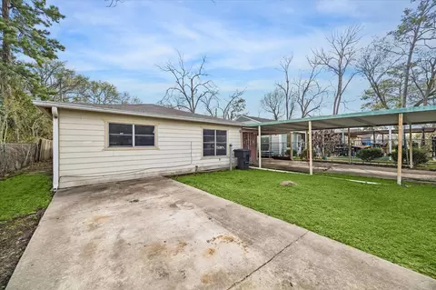 5930 Guadalupe St, Houston, TX 77016