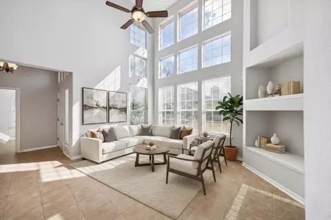 8942 Summer Ash Ln, Sugar Land, TX 77479