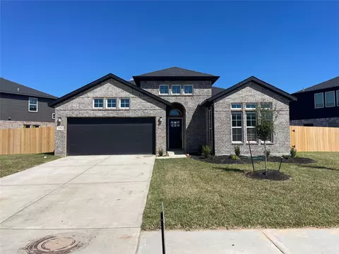 23510 Zinfandel Dr, Alvin, TX 77511
