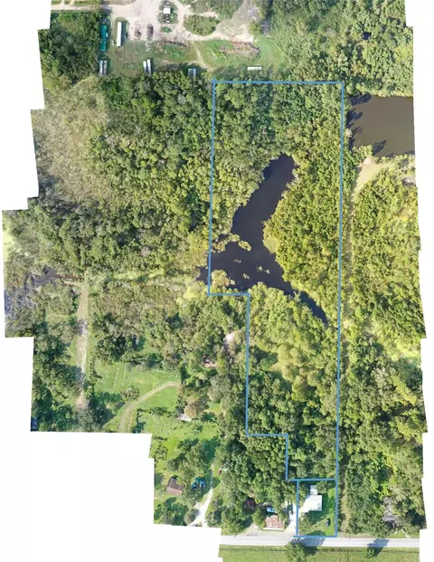 10095 Sleepy Hollow Rd, Conroe, TX 77385