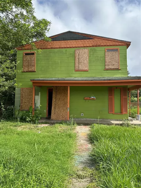 1117 3rd Ave N, Texas City, TX 77590