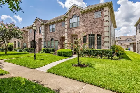 2719 Windy Thicket Ln, Houston, TX 77082