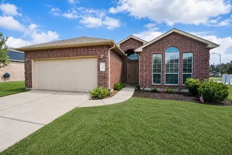 8610 Sweet Pasture Dr, Tomball, TX 77375