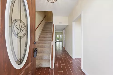 Entry Way - 1907 Clipper Cir, Willis, TX 77318 photo 2 of 2
