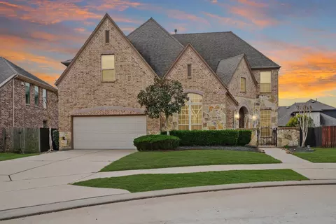 4210 Moss Cove Ct, Sugar Land, TX 77479