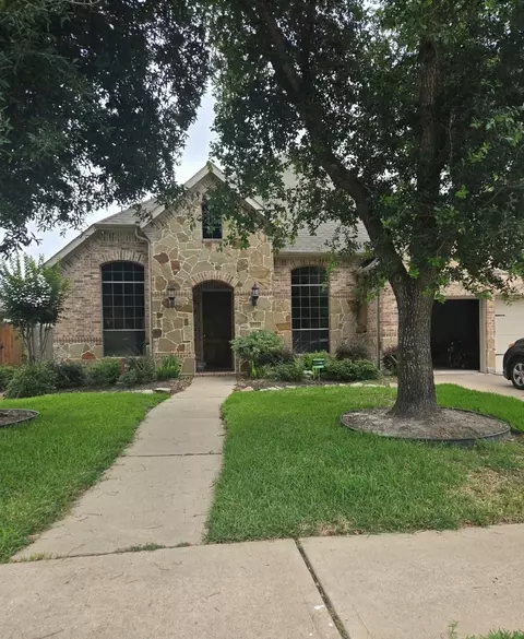 8726 Hollow Bay Ln, Houston, TX 77095