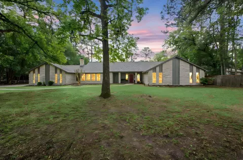 9911 Kleppel Rd, Tomball, TX 77375