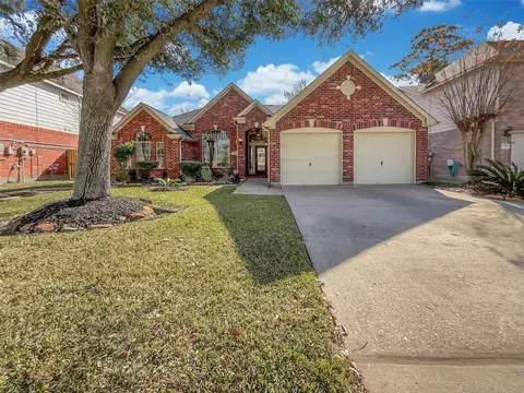 20818 Meadowhill Dr, Spring, TX 77388