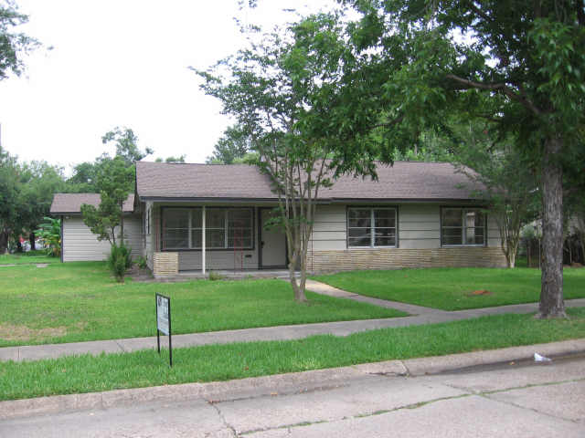 1101 Lafferty Rd, Pasadena, TX 77502 photo 1