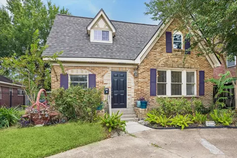 2906 Arbor St, Houston, TX 77004
