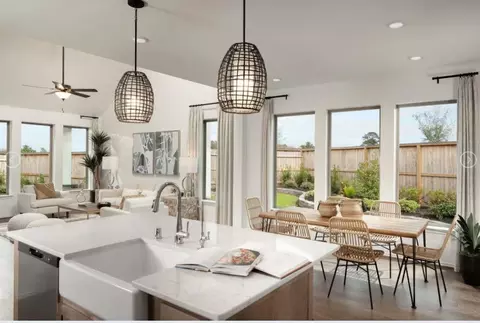 Kitchen - 3231 Raintree Crescent Trl, Spring, TX 77386 photo 2 of 3
