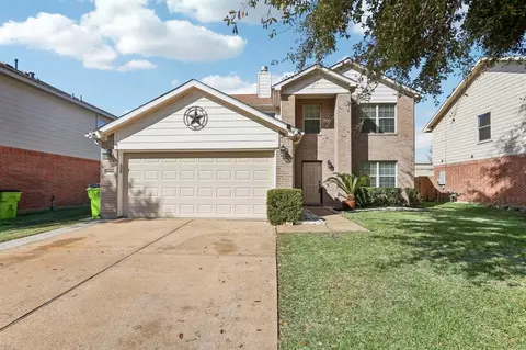 1402 Divin Dr, Rosenberg, TX 77471 photo 1