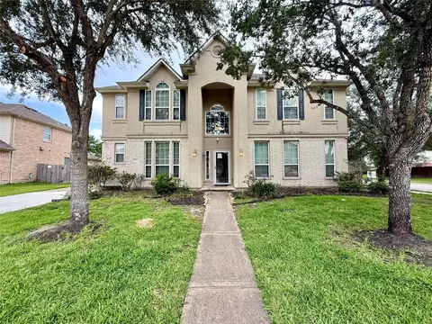 12501 Peppercreek Ln, Pearland, TX 77584