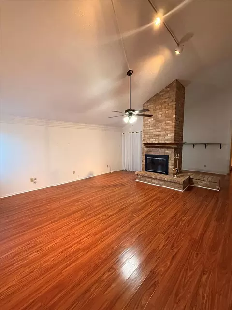 2311 Peppermill Rd, Houston, TX 77080