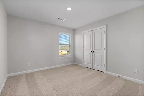Bedroom - 10807 Hickory Ln, Beasley, TX 77417 photo 4 of 4