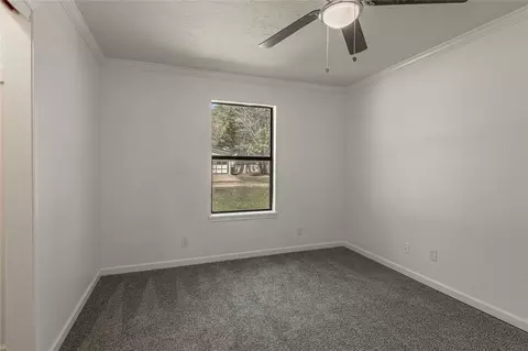 Bedroom - 169 W Sunset Dr, Trinity, TX 75862 photo 9 of 11