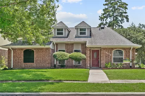 19619 Pine Cluster Ln, Humble, TX 77346